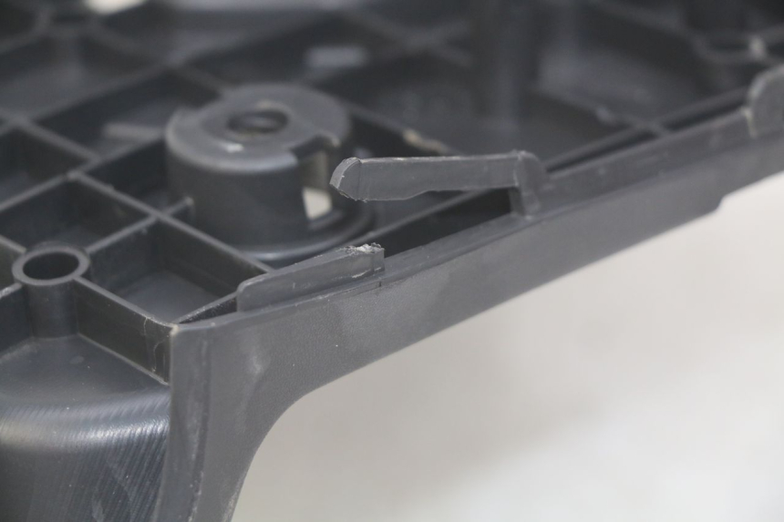 photo de ESTRIBO JM MOTORS EVOLIS 4T 50 (2018 - 2022) - Zoom do estado de desgaste