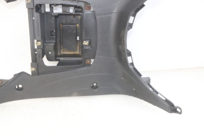 photo de ESTRIBO SYM FIDDLE 3 III 125 (2014 - 2020) - Detalhes característicos