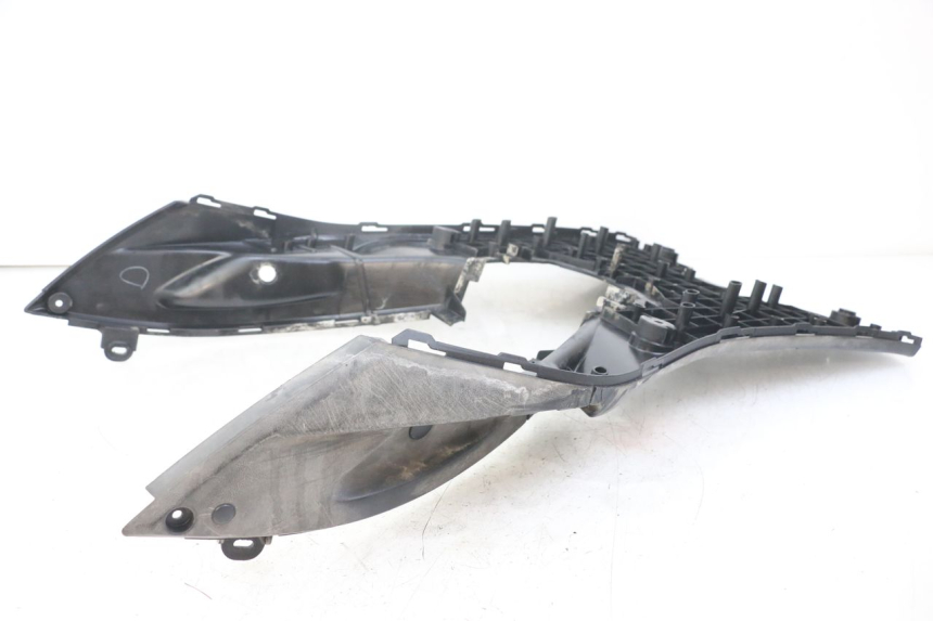 photo de ESTRIBO MBK FLAME X 125 (2004 - 2007) - Detalhe da peça