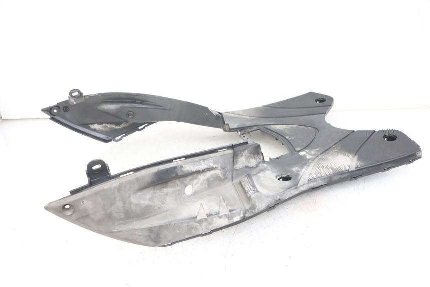 photo de ESTRIBO MBK FLAME X 125 (2004 - 2007) - Pontos de fixação