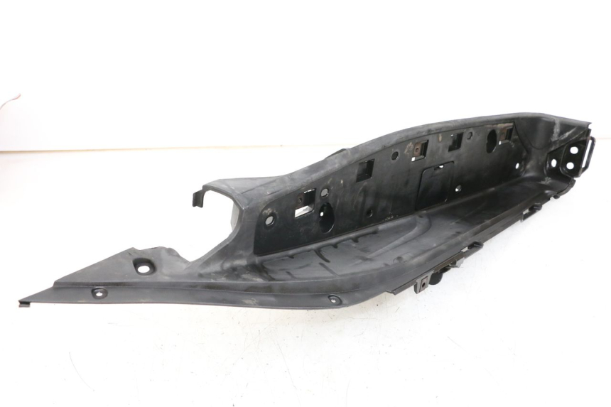 photo de ESTRIBO ESQUERDO HONDA FES S-WING SWING ABS 125 (2007 - 2015) - Pontos de fixação