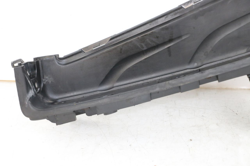 photo de ESTRIBO ESQUERDO HONDA FES S-WING SWING ABS 125 (2007 - 2015) - Estado da superfície