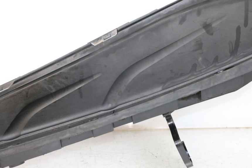 photo de ESTRIBO ESQUERDO HONDA FES S-WING SWING ABS 125 (2007 - 2015) - Peça verificada