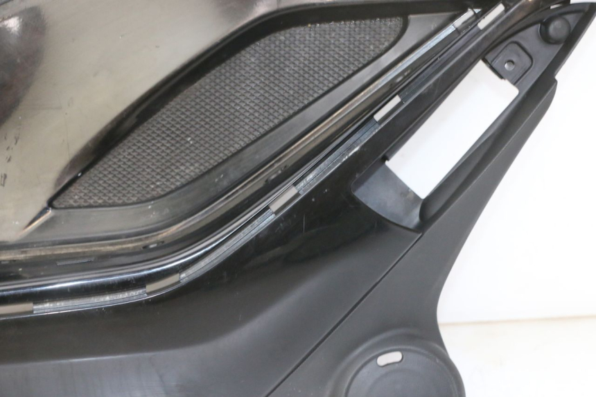 photo de ESTRIBO ESQUERDO PIAGGIO IE MP3 YOURBAN 300 (2011 - 2016) - Vista principal