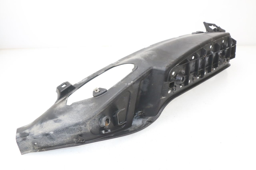 photo de ESTRIBO ESQUERDO PIAGGIO MP3 LT 400 (2007 - 2012) - Detalhe da peça