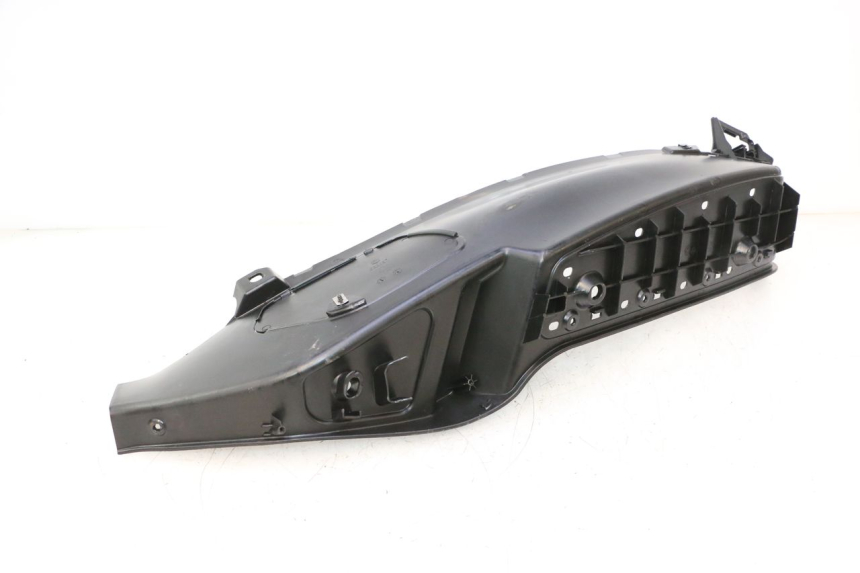 photo de ESTRIBO ESQUERDO PIAGGIO MP3 LT 300 (2010 - 2016) - Zoom do estado de desgaste