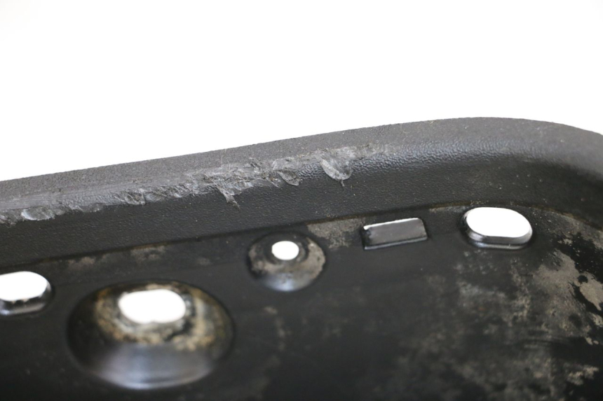 photo de ESTRIBO ESQUERDO PIAGGIO MP3 500 (2011 - 2015) - Detalhe da peça