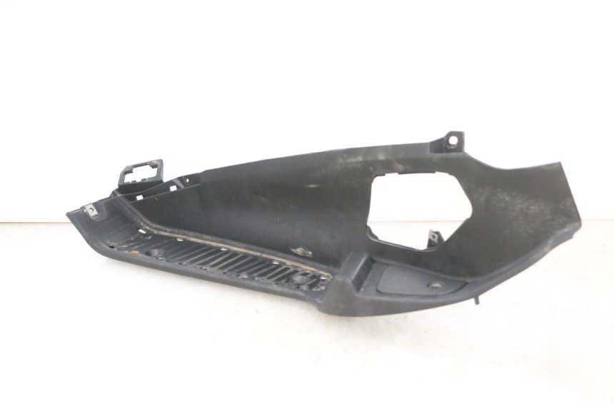 photo de ESTRIBO ESQUERDO PIAGGIO MP3 RL 250 (2006 - 2010) - Vista principal