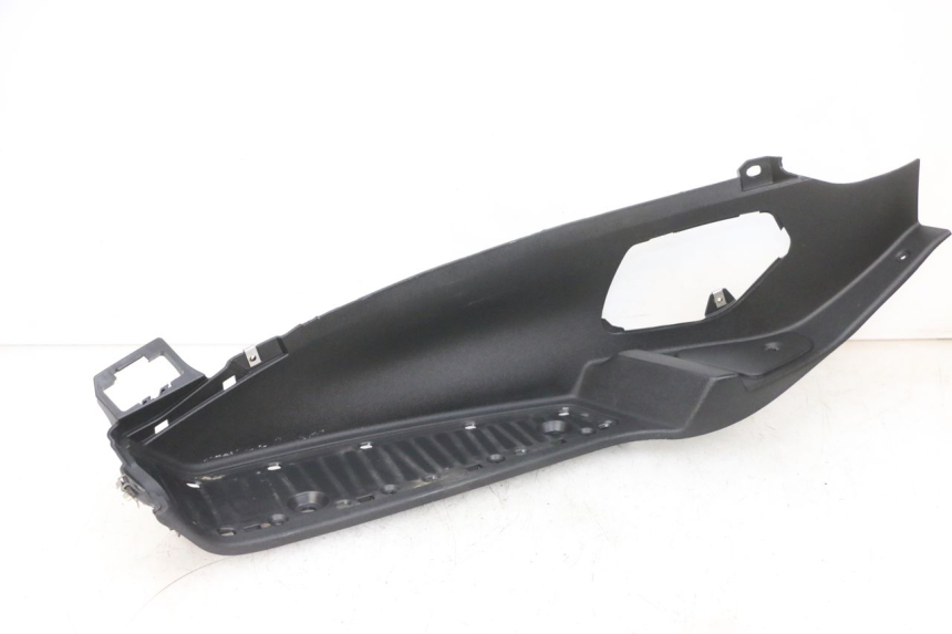 photo de ESTRIBO ESQUERDO PIAGGIO MP3 RL 250 (2006 - 2010) - Vista principal