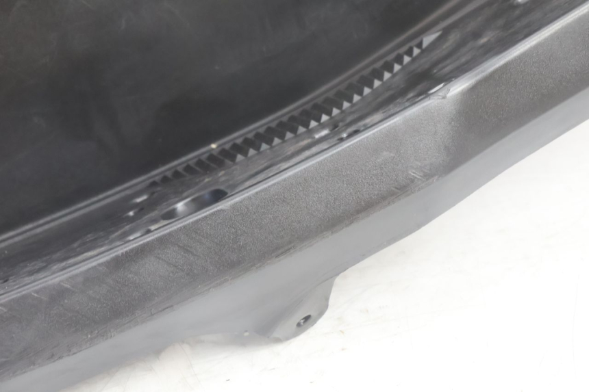photo de DESCANSO DE PÉ ESQUERDO YAMAHA N-MAX NMAX 125 (2021 - 2024) - Outro ângulo de visão