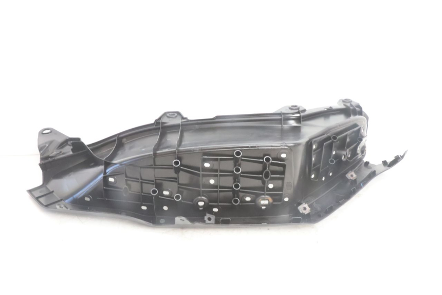 photo de DESCANSO DE PÉ ESQUERDO YAMAHA N-MAX NMAX 125 (2021 - 2024) - Vista geral