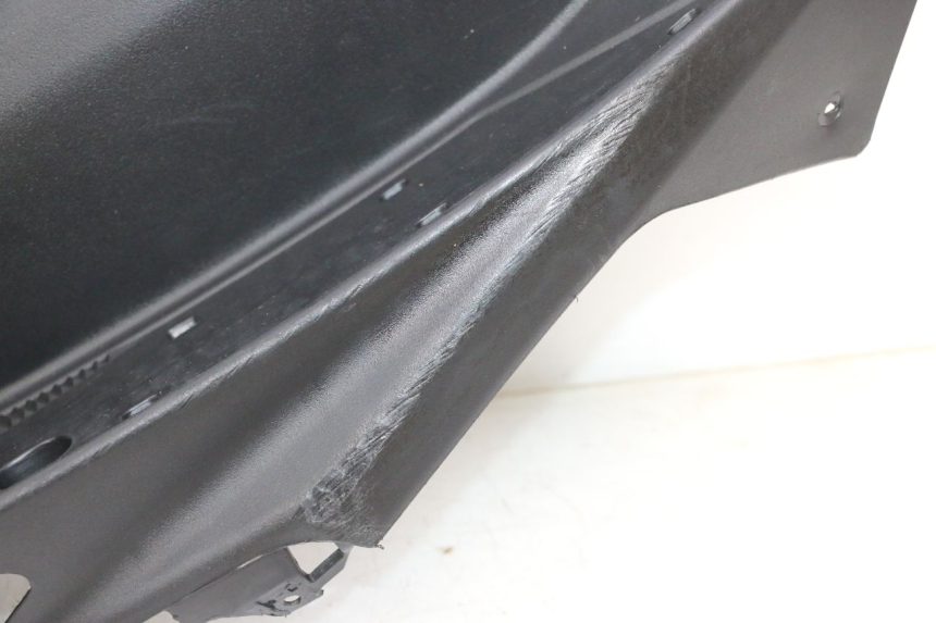 photo de DESCANSO DE PÉ ESQUERDO JM MOTORS R-MAX TECH 50 (2024 - 2026) - Detalhes característicos
