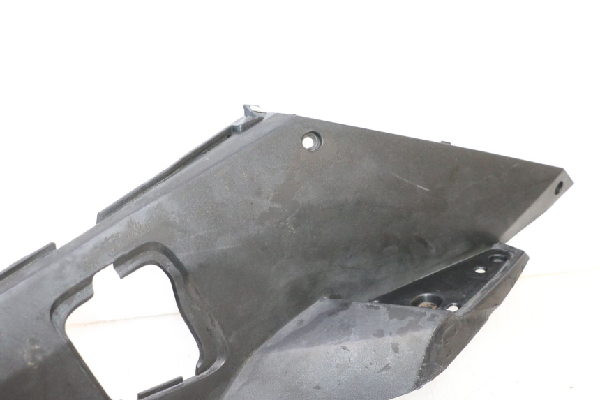 photo de ESTRIBO ESQUERDO PEUGEOT SATELIS COMPRESSOR K15 125 (2006 - 2009) - Ampliação dos componentes