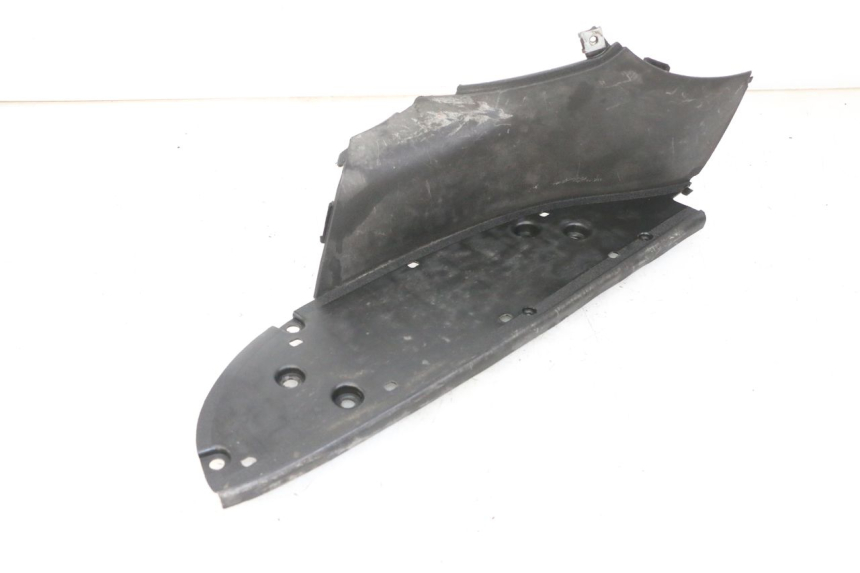 photo de ESTRIBO ESQUERDO APRILIA SCARABEO GT TOURING 125 (1999 - 2005) - Pontos de fixação