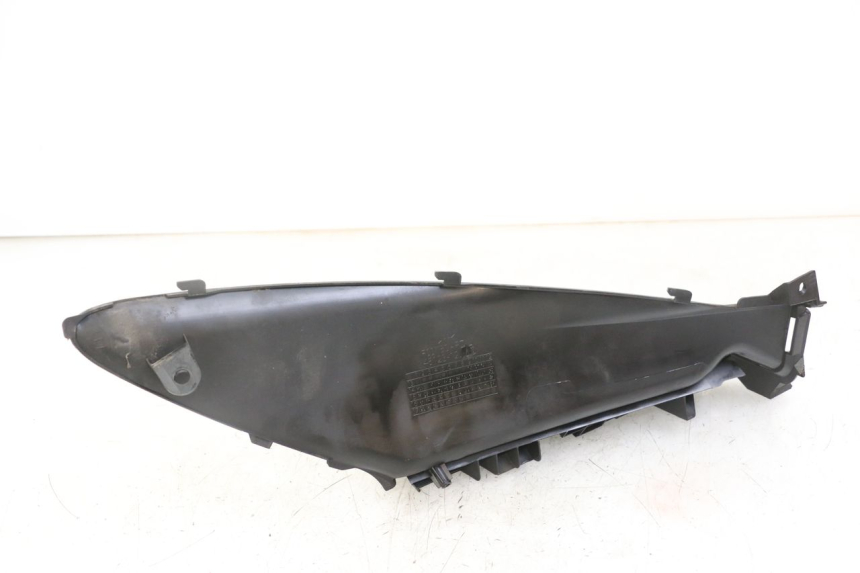 photo de ESTRIBO ESQUERDO SUZUKI BURGMAN 125 (2018 - 2021) - Zoom do estado de desgaste