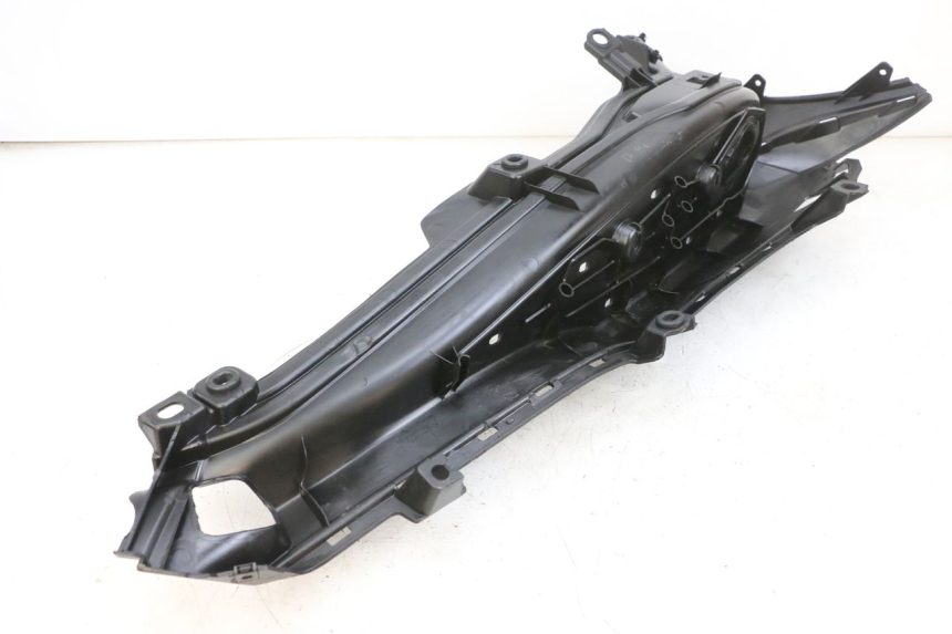 photo de ESTRIBO ESQUERDO YAMAHA TRICITY 300 (2020 - 2024) - Vista geral