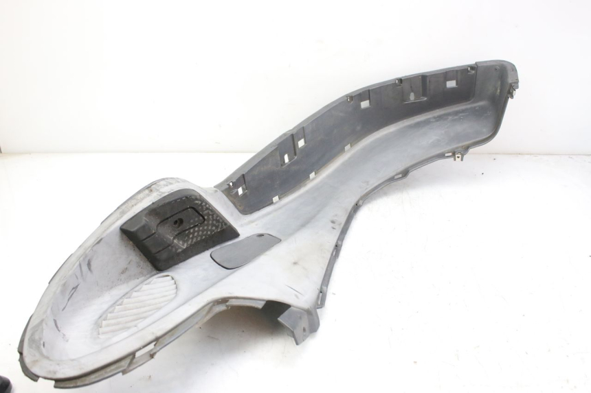 photo de ESTRIBO ESQUERDO PIAGGIO X9 EVOLUTION 125 (2003 - 2007) - Pontos de fixação