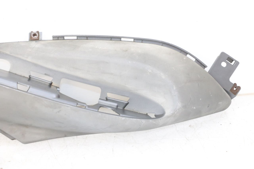 photo de ESTRIBO ESQUERDO YAMAHA NEOS NEO'S 4T 50 (2008 - 2016) - Pontos de fixação