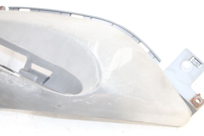 photo de ESTRIBO ESQUERDO YAMAHA NEOS NEO'S 4T 50 (2008 - 2016) - Ampliação técnica