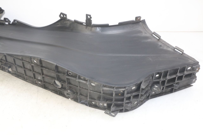 photo de ESTRIBO ESQUERDO YAMAHA YP MAJESTY 400 (2004 - 2008) - Outro ângulo de visão