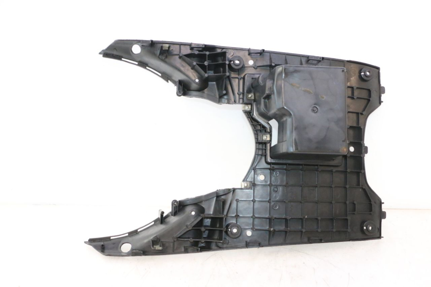 photo de DESCANSO DE PÉ EUROCKA GTR 50 (2007 - 2017) - Detalhes característicos
