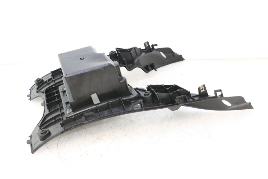 photo de DESCANSO DE PÉ EUROCKA GTR 50 (2007 - 2017) - Pontos de fixação