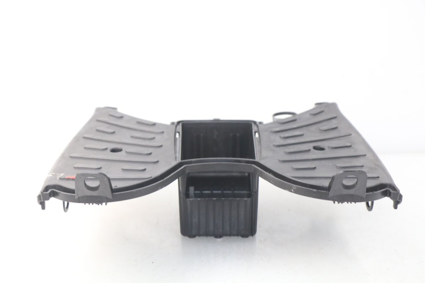 photo de ESTRIBO PEUGEOT KISBEE 2T 50 (2010 - 2017) - Vista de perto