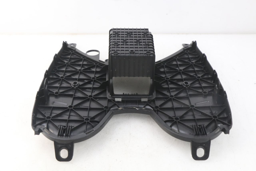 photo de ESTRIBO PEUGEOT KISBEE 2T 50 (2010 - 2017) - Ampliação técnica
