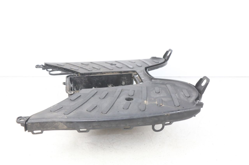 photo de ESTRIBO PEUGEOT KISBEE 2T 50 (2010 - 2017) - Ampliação técnica