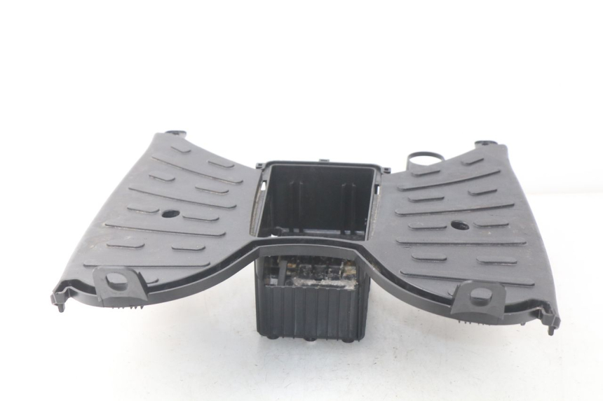 photo de ESTRIBO PEUGEOT KISBEE 4T 50 (2010 - 2017) - Ampliação técnica