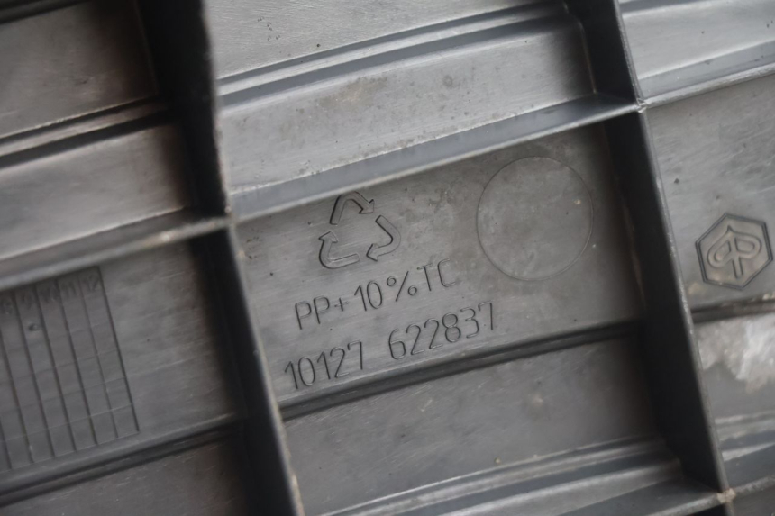 photo de DESCANSO DE PÉ PIAGGIO LIBERTY 125 (1998 - 2008) - Detalhes característicos