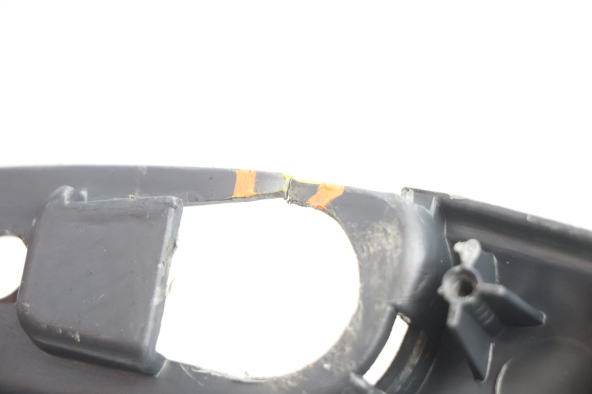 photo de DESCANSO DE PÉ PIAGGIO LIBERTY 125 (1998 - 2008) - Peça verificada