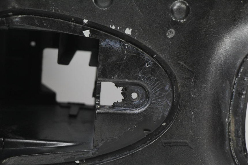 photo de ESTRIBO PEUGEOT LOOXOR 50 (2001 - 2004) - Pontos de fixação