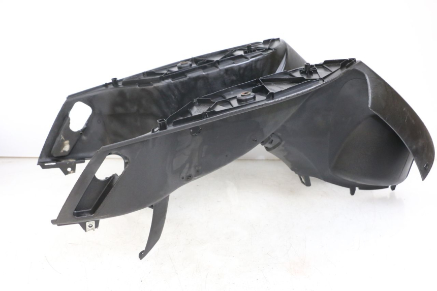 photo de ESTRIBO PEUGEOT LUDIX 50 (2008 - 2017) - Outro ângulo de visão