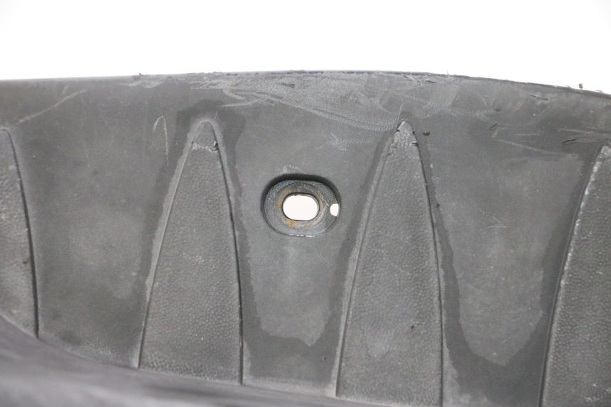 photo de APOIO PARA OS PÉS PEUGEOT LUDIX PRO 2T 50 (2010 - 2017) - Inspeção visual