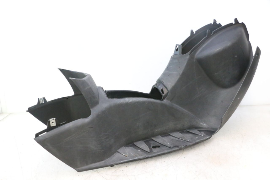 photo de APOIO PARA OS PÉS PEUGEOT LUDIX PRO 2T 50 (2010 - 2017) - Pontos de fixação