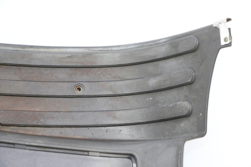 photo de ESTRIBO PIAGGIO LXV 4T 50 (2009 - 2013) - Detalhe da peça
