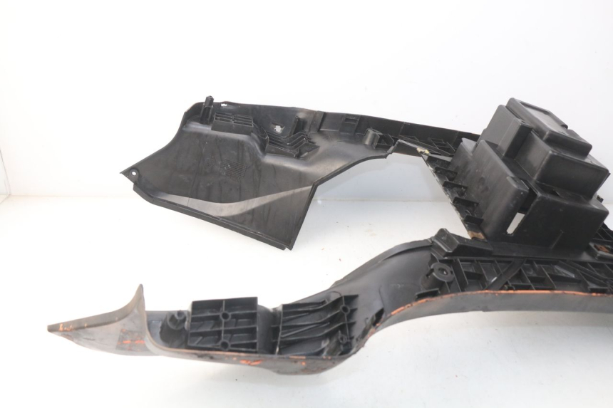 photo de ESTRIBO SYM ORBIT 2 4T 50 (2008 - 2017) - Detalhe da peça