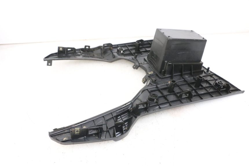 photo de ESTRIBO EUROCKA R8 4T 50 (2013 - 2022) - Outro ângulo de visão