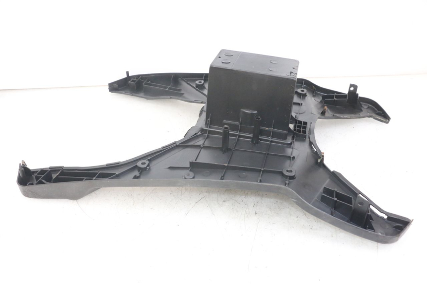 photo de ESTRIBO KEEWAY RY6 2T 50 (2011 - 2019) - Outro ângulo de visão