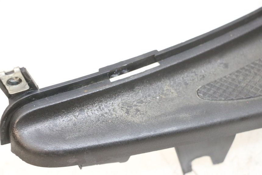 photo de ESTRIBO DAELIM S1 125 (2007 - 2016) - Detalhe da peça