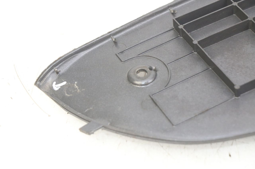 photo de ESTRIBO APRILIA SCARABEO 100 (2003 - 2012) - Pontos de fixação