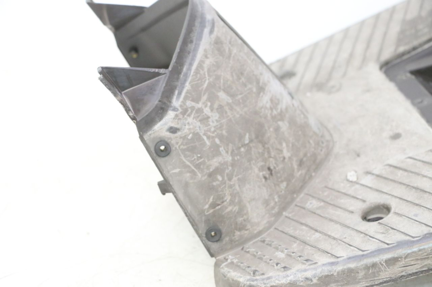 photo de DESCANSO DE PÉ YAMAHA SLIDER 50 (1999 - 2004) - Pontos de fixação