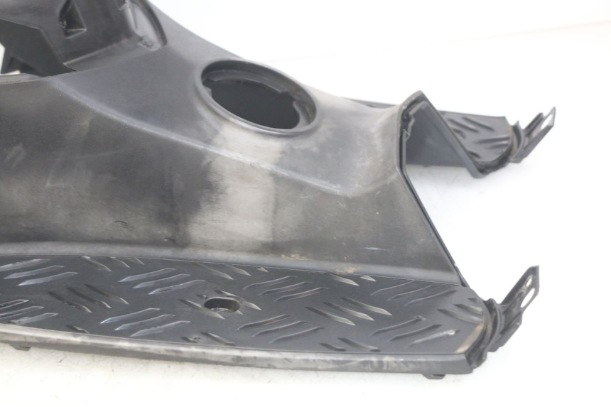 photo de ESTRIBO PEUGEOT SPEEDFIGHT 3 AIR 50 (2009 - 2015) - Marcações e referências
