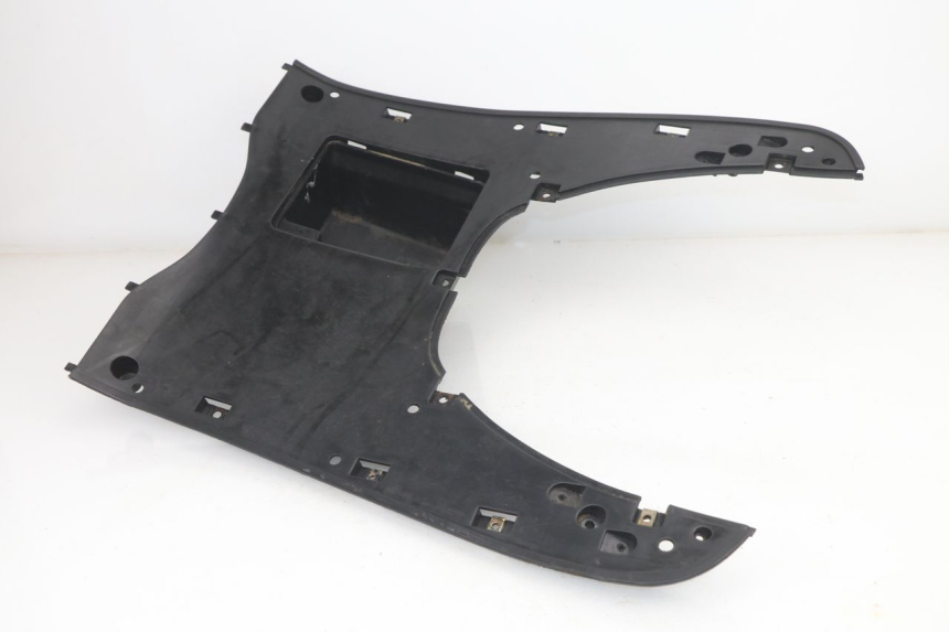 photo de ESTRIBO PEUGEOT SUM UP 125 (2008 - 2013) - Ampliação técnica