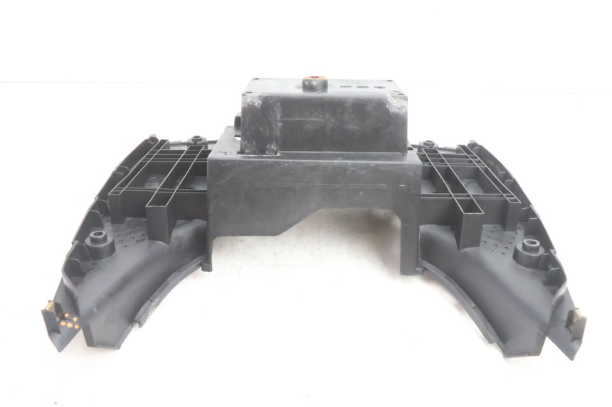 photo de APOIO PARA OS PÉS KYMCO SUPER 8 2T 50 (2007 - 2013) - Estado da superfície