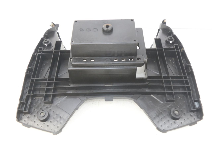 photo de ESTRIBO KYMCO SUPER 8 4T 50 (2018 - 2020) - Vista geral