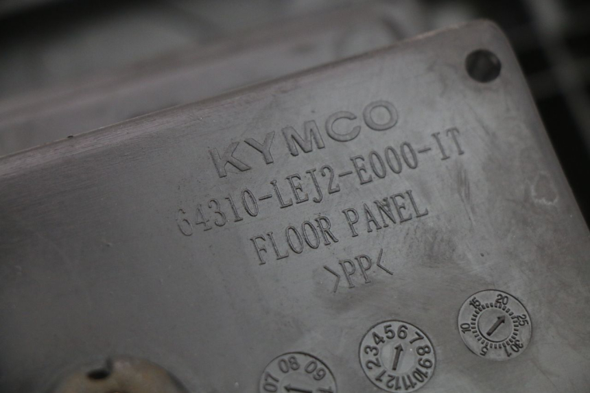 photo de ESTRIBO KYMCO SUPER 8 125 (2008 - 2015) - Ampliação técnica