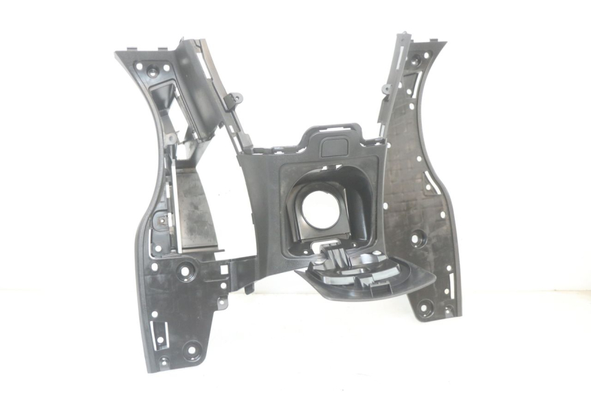 photo de ESTRIBO SUZUKI BURGMAN 125 (2018 - 2021) - Detalhe da peça