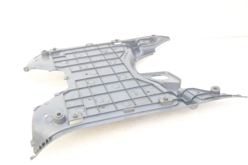 photo de ESTRIBO PEUGEOT SV 125 (1991 - 1994) - Pontos de fixação